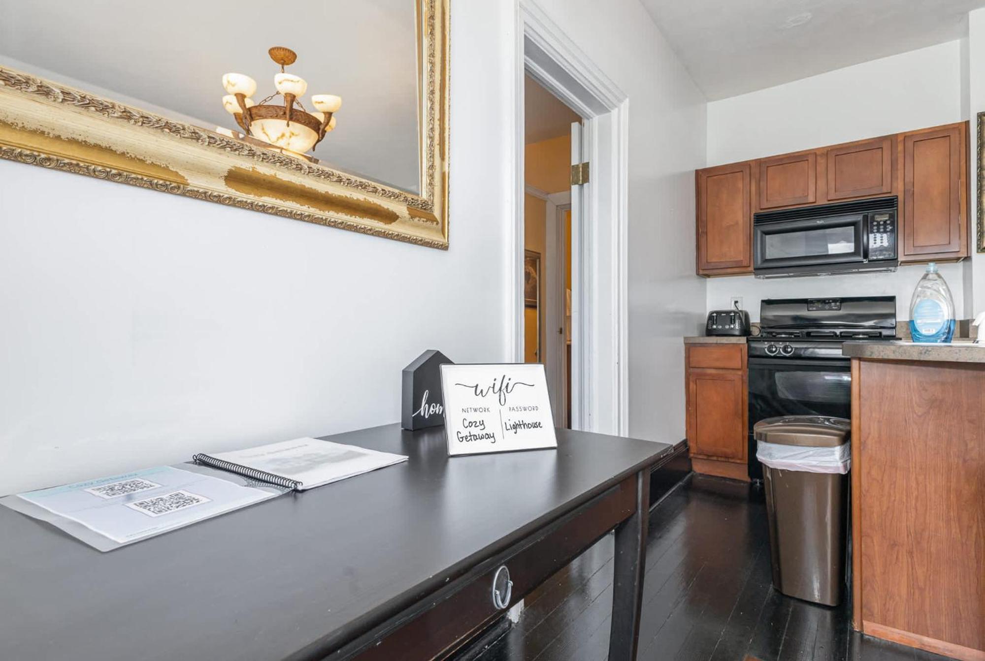 Spacious Upstairs 1Bed- Walking Distance To Beach Outlet Mall Michigan City Exterior foto