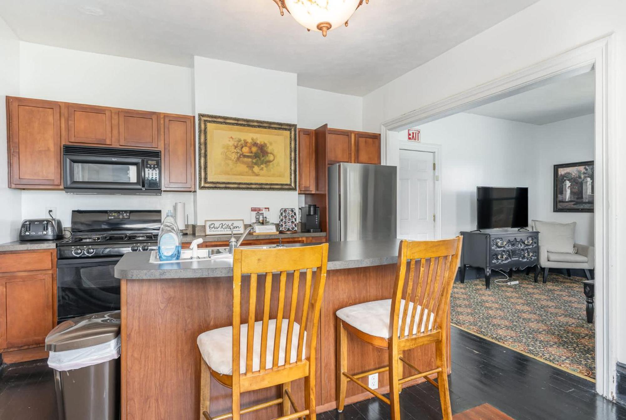 Spacious Upstairs 1Bed- Walking Distance To Beach Outlet Mall Michigan City Exterior foto